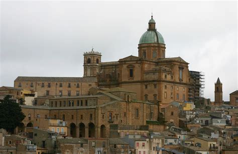 Piazza Armerina turismo: Qué visitar en Piazza Armerina, Sicilia, 2022 ...