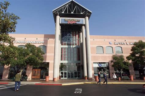 Santa Ana’s MainPlace mall sold in $1.1 billion deal including four ...