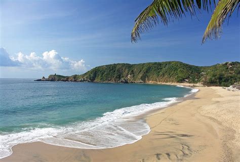 11 Best Beaches in Oaxaca | PlanetWare