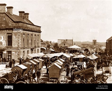 Market place early 1900s hi-res stock photography and images - Alamy