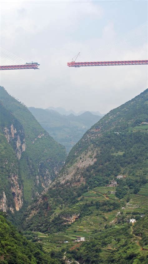 Beipanjiang Duge Bridge During Construction - backiee