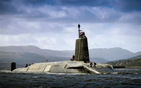 Royal Navy nuclear submarine sinks towards ‘danger zone’