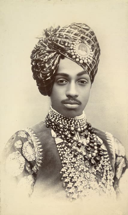 Portraits of Indian Rulers - Old Indian Photos - MERE PIX