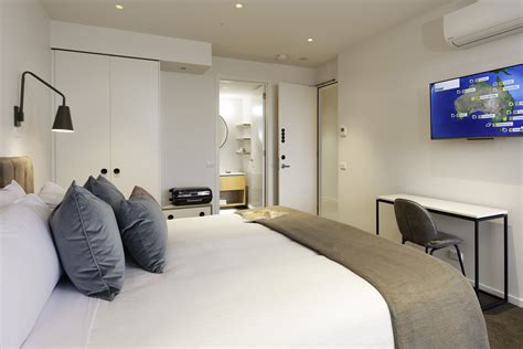 Hotel Rooms - R Hotel Geelong