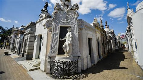 Recoleta Cemetery: What to Know About the World's Best Cemetery