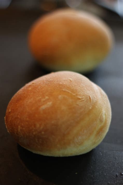 Simple White Bread Rolls - Gelsomina's Cucina