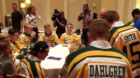 Humboldt Broncos players reunited: Survivors meet before Awards ...