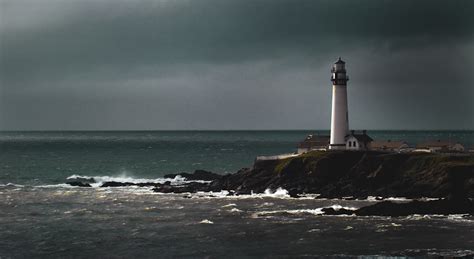 Lighthouse Storm Pictures | Download Free Images on Unsplash