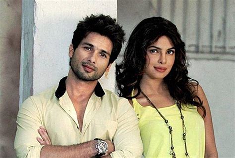 When Shahid Kapoor yelled at Priyanka Chopra on National Television ...