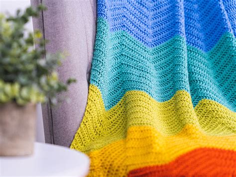 Rising Rainbow Blanket Crochet Kit and Pattern – Deramores