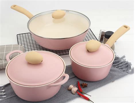 14 Best Ceramic Saucepans To Buy In May 9, 2024