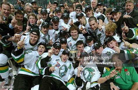 London Knights Team Photo Photos and Premium High Res Pictures - Getty ...