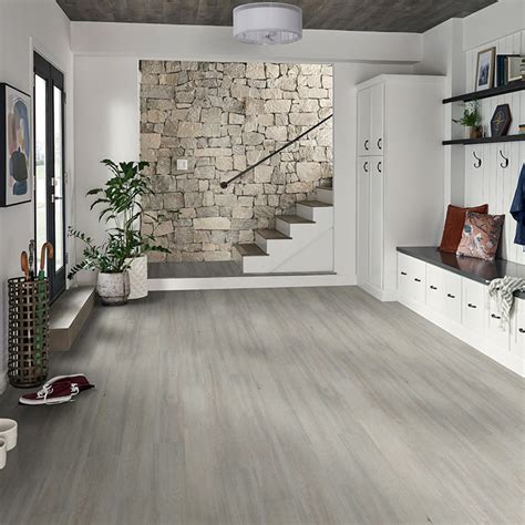 10 Popular & Stylish Gray Luxury Vinyl Plank Options