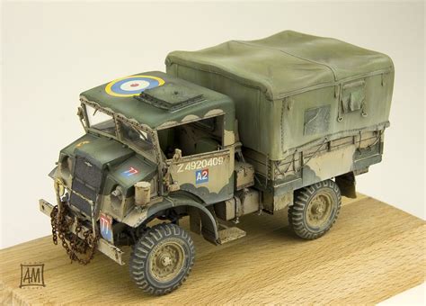 Italeri 15 CWT Truck with Breda 20 /65 Plastic Model Kit