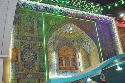 Hazrat Imam Hussain Roza Inside