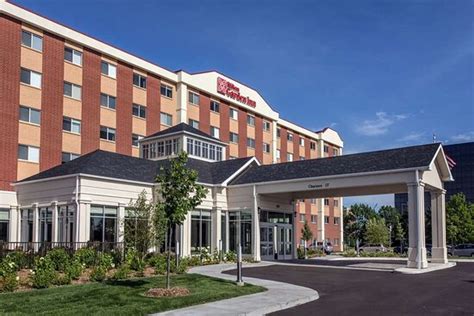 Shuttle Service Disappointing - Review of Hilton Garden Inn Minneapolis ...