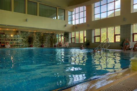 Hotel Piatra Mare Pool Pictures & Reviews - Tripadvisor