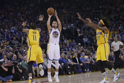 For Stephen Curry, There’s No Such Thing as a Terrible Shot - WSJ