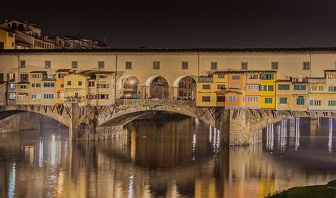 Firenze Ponte Vecchio by night Foto % Immagini| europe, italy, vatican ...