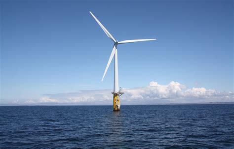 Offshore wind turbines vulnerable to Category 5 hurricane gusts ...