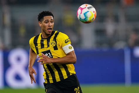 11 Borussia Dortmund players called up for international duty | Flipboard