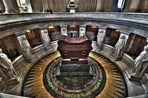 Napoleon's tomb - Museum des Invalides - Paris | Viagem