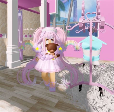 | kawaii sunset island theme | royale high | | Raining day outfit ...