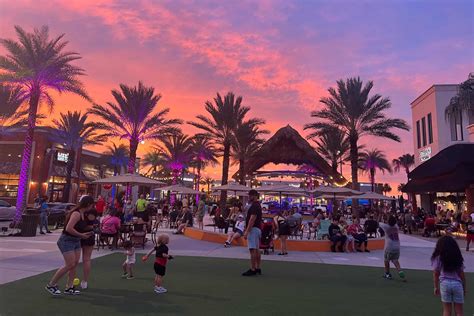 Promenade At Sunset Walk - Margaritaville Cottages Orlando