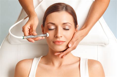 Microdermabrasion Facial - Frasada