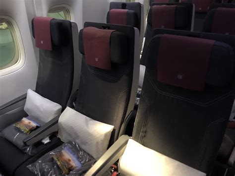 Review: 12 hours in Qatar Airways Economy Class 777-300ER Montreal to ...