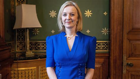 Liz Truss resigns as UK prime minister sparking Tory leadership race as ...