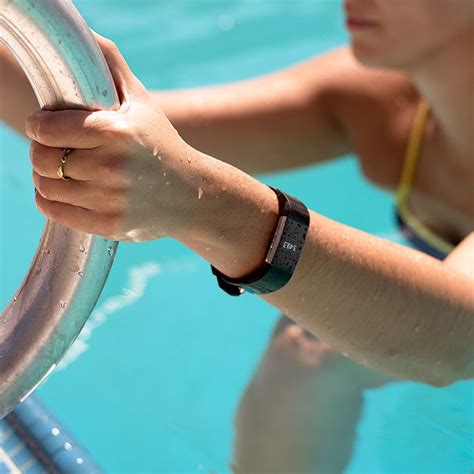 11 best images about Waterproof Fitbit Charge 2 on Pinterest | Swim ...