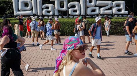 Lollapalooza in Chicago ranked as 1 of the top music festivals in the ...