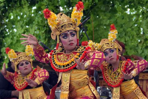 Mengenal 3 Genre Tari Bali yang Telah Diakui oleh Dunia Internasional ...