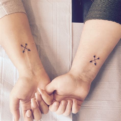 Too cute - besties tattoos BFF friendship goals Done today at Oxford ...