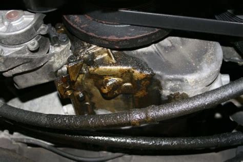 Engine Oil Leaks - Finding Them - Tips And Recommendations