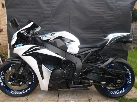 honda cbr1000rr custom *** MUST SEE***