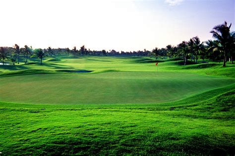 Thai Country Club - Golf Tours Thailand