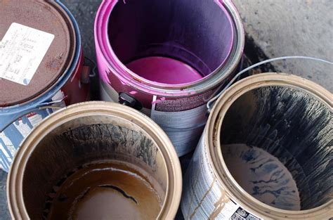 Alternatives to VOC-Containing Paints Contaminating Indoor Air