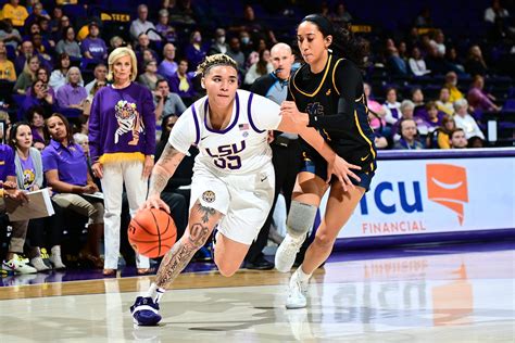 Mississippi College no match for No. 14 LSU women’s basketball in ...