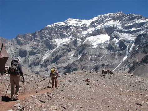 Mendoza Hiking - Mendoza Adventure company and mountain guides