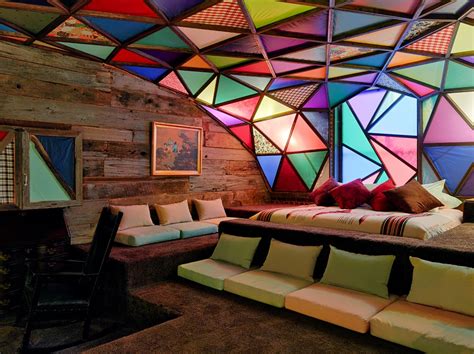 21c Museum Hotel in Louisville Offers Art Immersion Experience ...