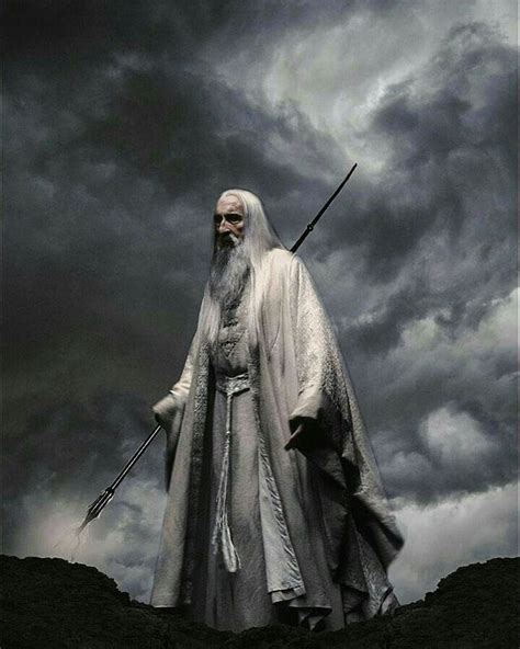 MIDDLE-EARTH FANPAGE auf Instagram: „Saruman the white - - - #lotr # ...