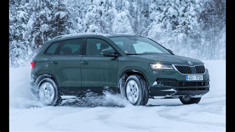 Skoda Karoq 4x4 driving in winter conditions