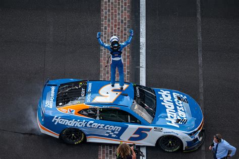 Kyle Larson gets redemption at Indianapolis, Wins Brickyard 400. - Last ...