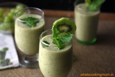 Green Fruit Smoothie - whats cooking mom