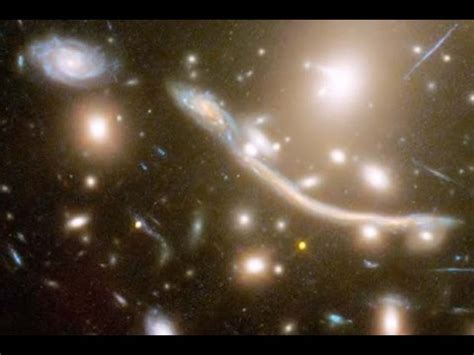 Hubble Captured New Image of Massive Galaxy Cluster Abell 370 Archives ...