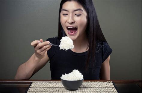 Good News, Malaysians: A Study Says You Should Eat More Rice To Lose ...