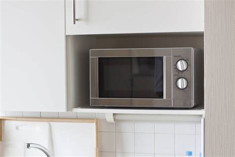 Steam Oven Vs Microwave – What’s The Difference? - Foods Guy