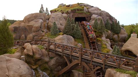 #DisneyMagicMoments: Whistle While You Ride on Seven Dwarfs Mine Train ...